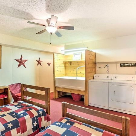 A-Frame Ruidoso Retreat With Deck, Grill And Views! Villa Luaran gambar